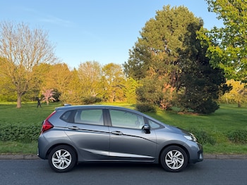 Used Honda Jazz 2017 for sale - 78339596: Photo