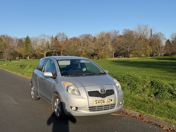Used Toyota Yaris 2006 for sale - 76600145: Photo