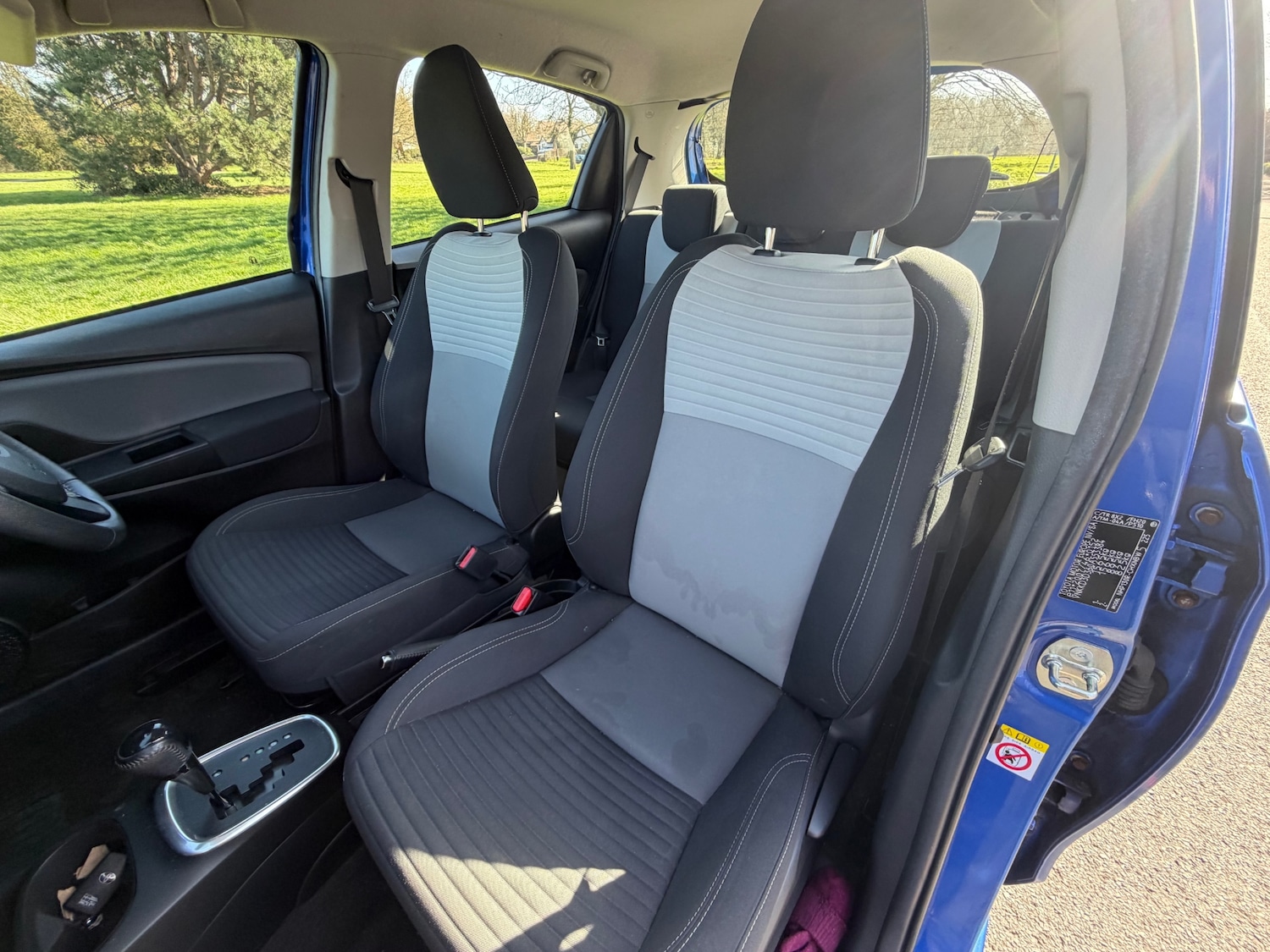 Used Toyota Yaris 2019 for sale - 77918050: Photo 15