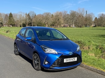 Used Toyota Yaris 2019 for sale - 77918050: Photo