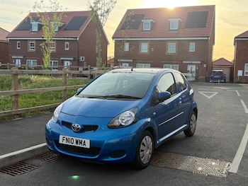 Used Toyota AYGO 2010 for sale - 78459168: Photo