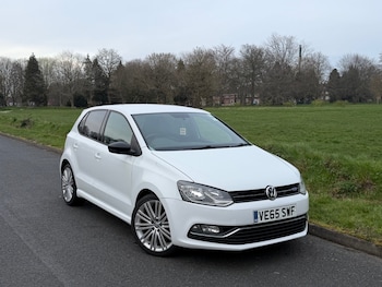 Used Volkswagen Polo 2015 for sale - 78680507: Photo