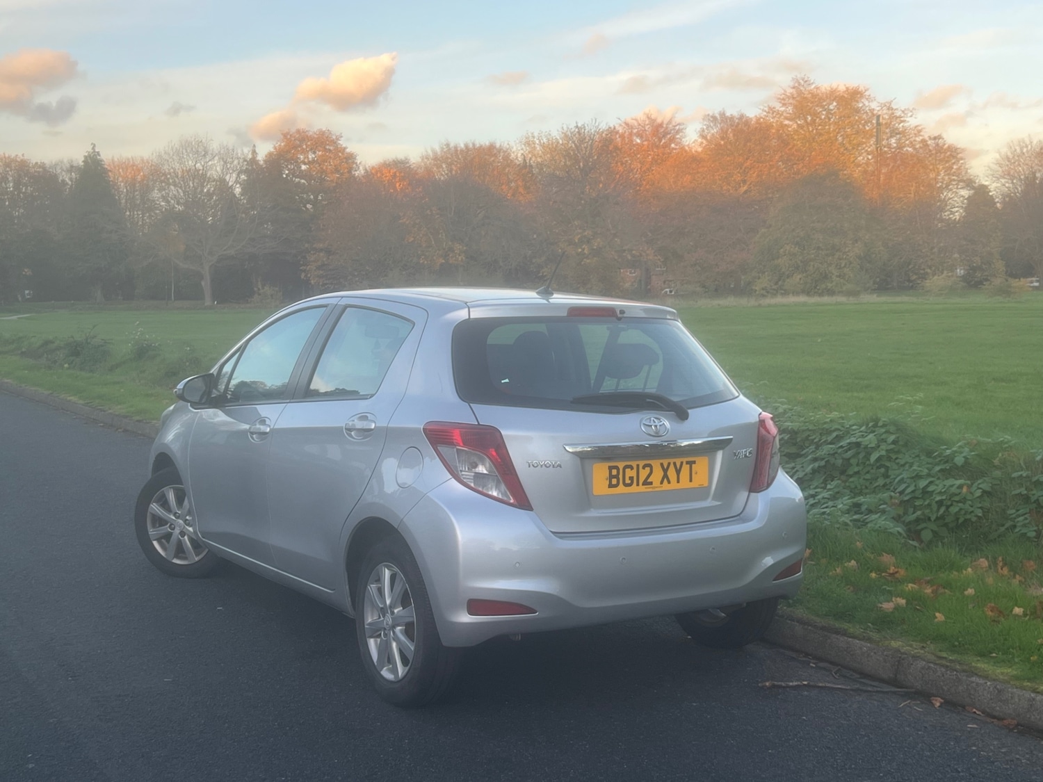 Used Toyota Yaris 2012 for sale - 76490491: Photo 14