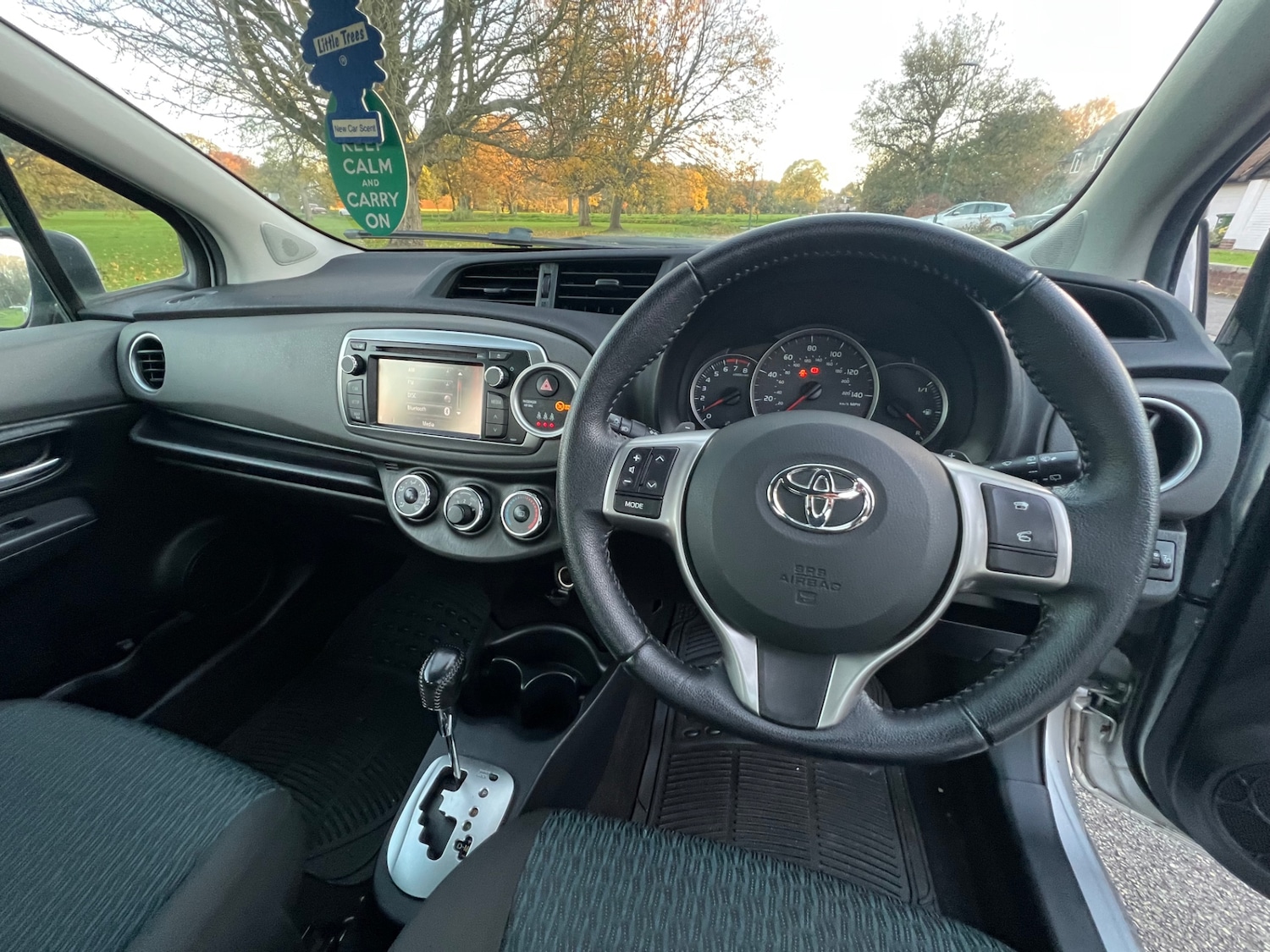 Used Toyota Yaris 2012 for sale - 76490491: Photo 16