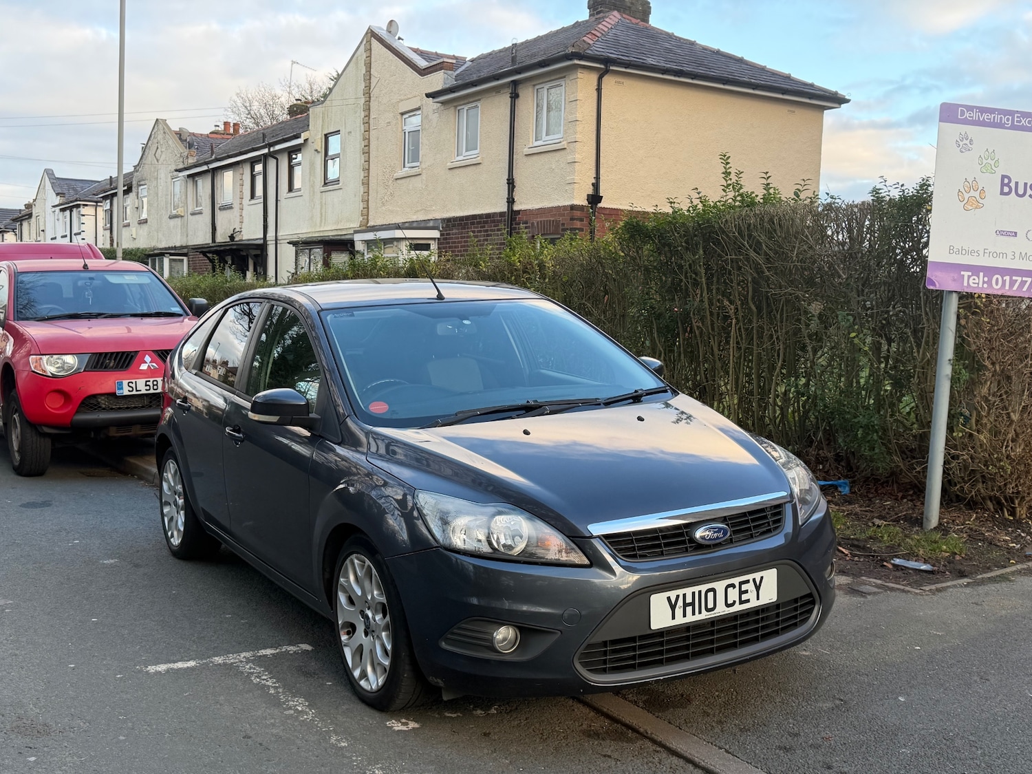 Used Ford Focus 2010 for sale - 77047485: Photo 3