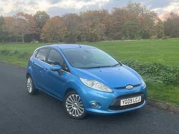 2009 (09) - 1.4 Titanium 5dr Auto