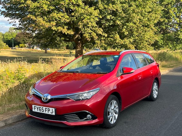 Used Toyota Auris 2015 for sale - 75367017: Photo 9
