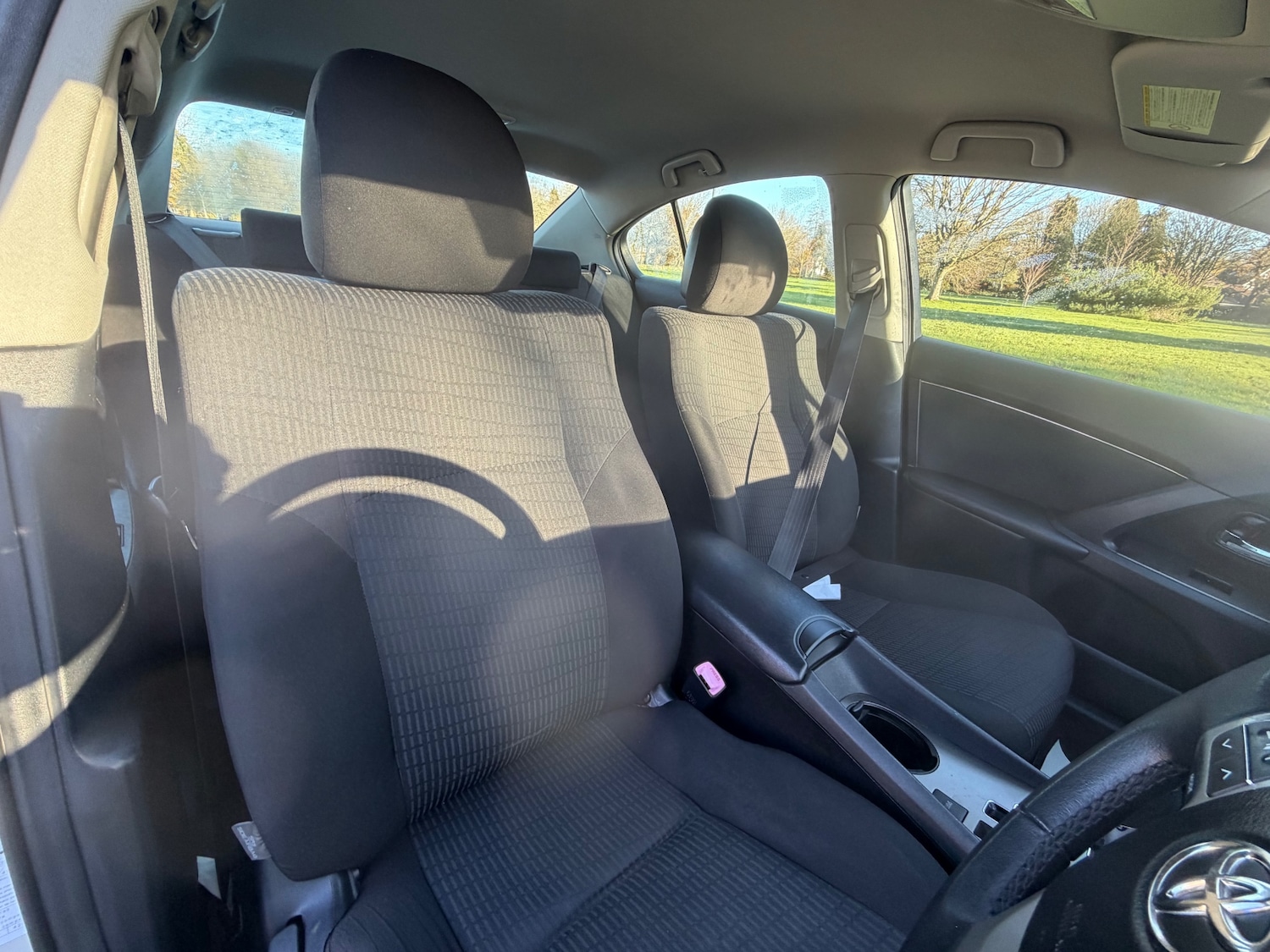 Used Toyota Avensis 2009 for sale - 76796709: Photo 16