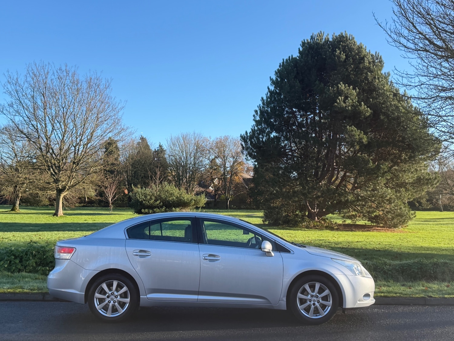 Used Toyota Avensis 2009 for sale - 76796709: Photo 4