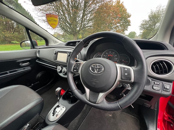 Used Toyota Yaris 2012 for sale - 76273080: Photo 18