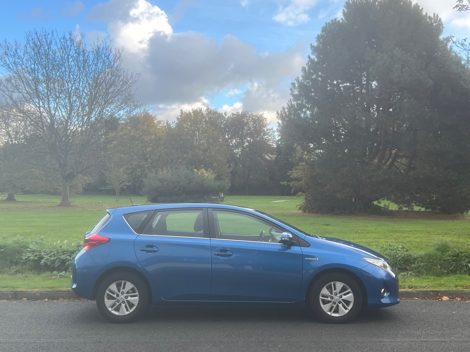 Used Toyota Auris 2013 for sale - 76358260: Photo 5