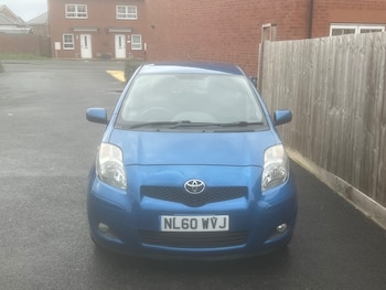 Used Toyota Yaris 2010 for sale - 76583477: Photo