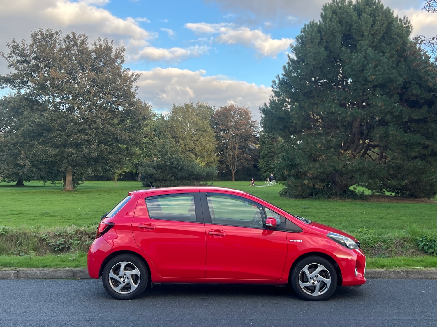 Used Toyota Yaris 2015 for sale - 76796628: Photo 4