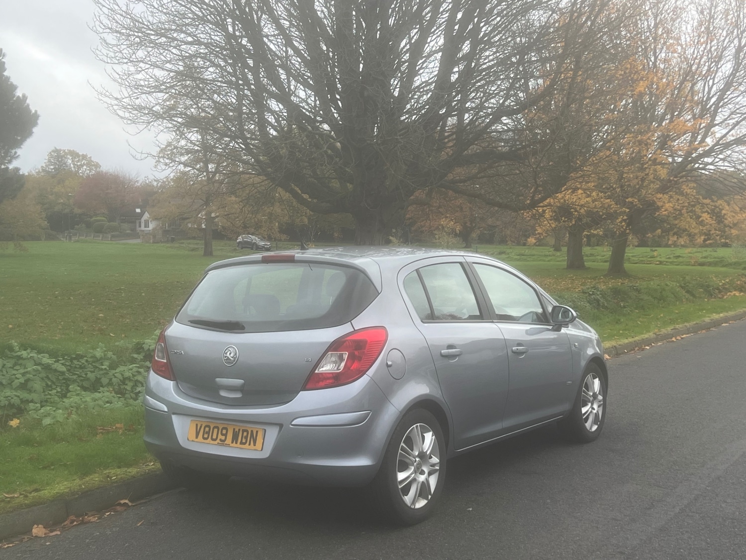 Used Vauxhall Corsa 2009 for sale - 76491878: Photo 5