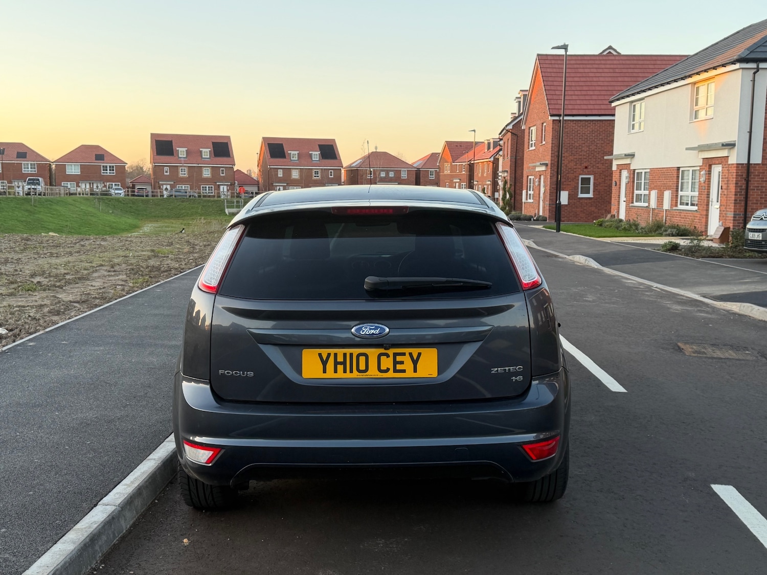 Used Ford Focus 2010 for sale - 77052281: Photo 12