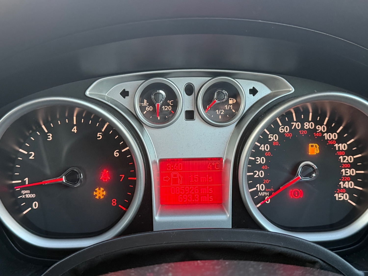 Used Ford Focus 2010 for sale - 77052281: Photo 17