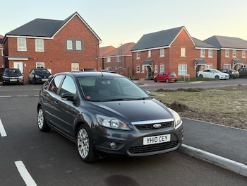 Used Ford Focus 2010 for sale - 77052281: Photo