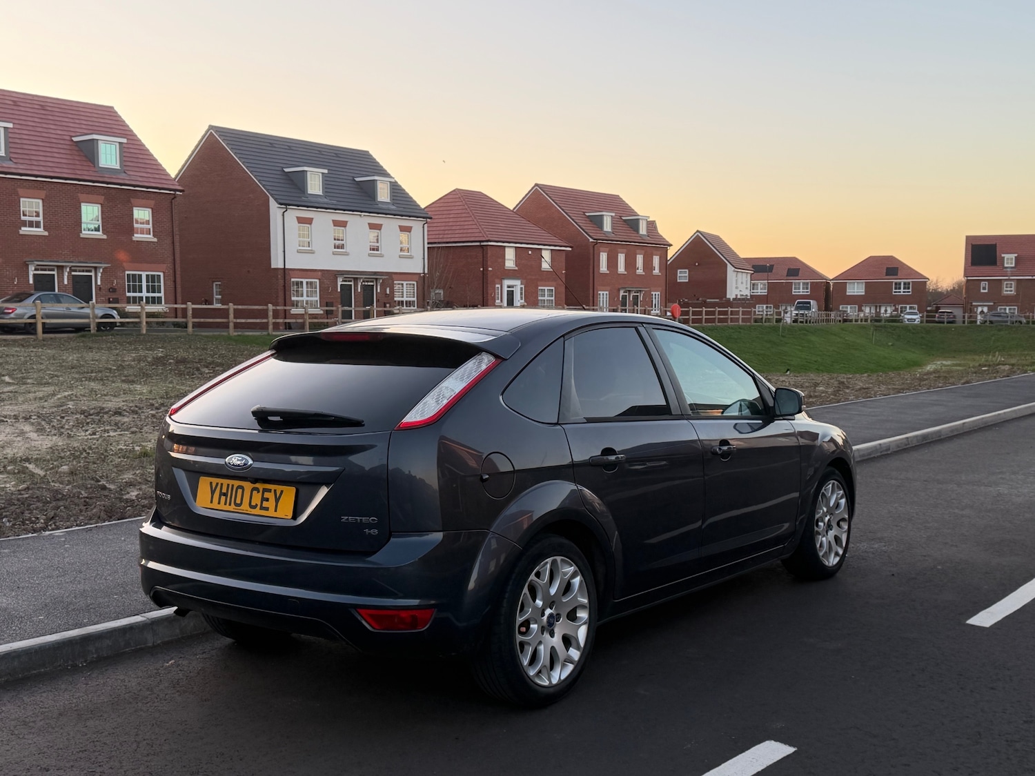 Used Ford Focus 2010 for sale - 77052281: Photo 5