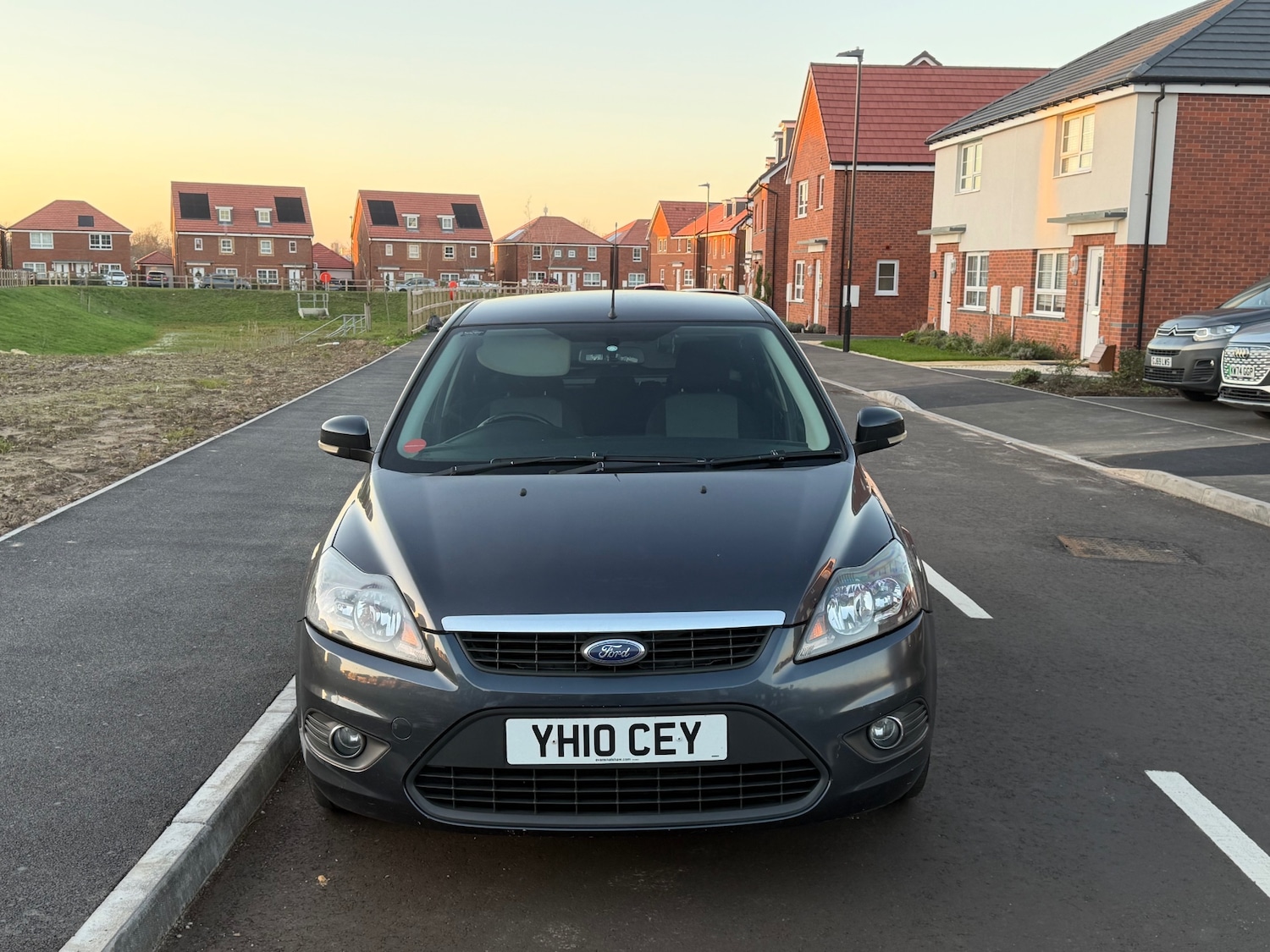 Used Ford Focus 2010 for sale - 77052281: Photo 8