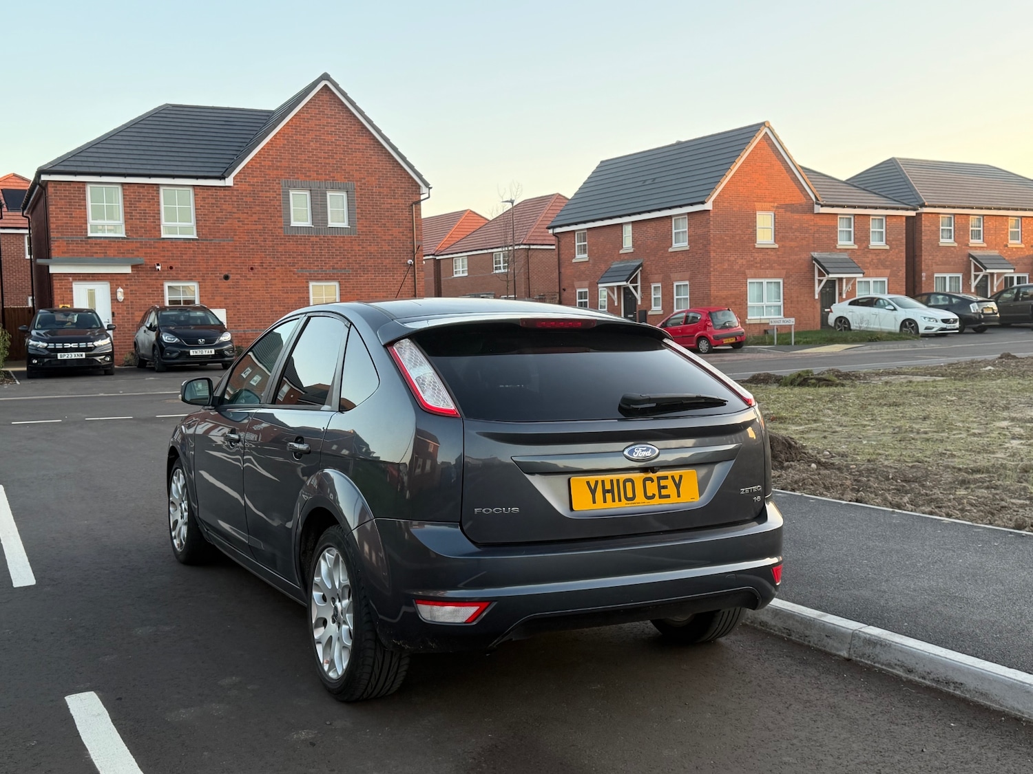 Used Ford Focus 2010 for sale - 77052281: Photo 9