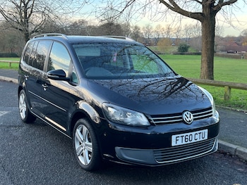 Used Volkswagen Touran 2011 for sale - 75706317: Photo
