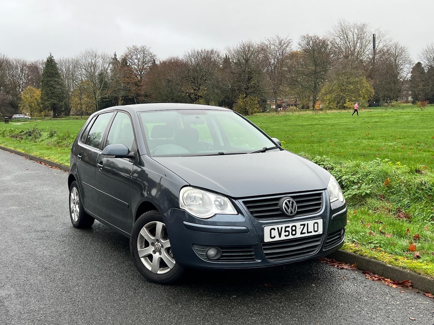 Used Volkswagen Polo 2008 for sale - 76593331: Photo 1