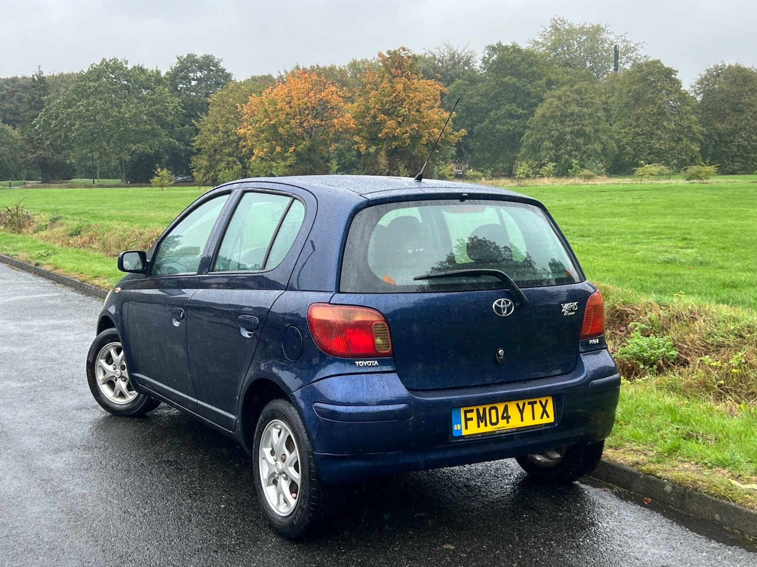 Used Toyota Yaris 2004 for sale - 76643824: Photo 14