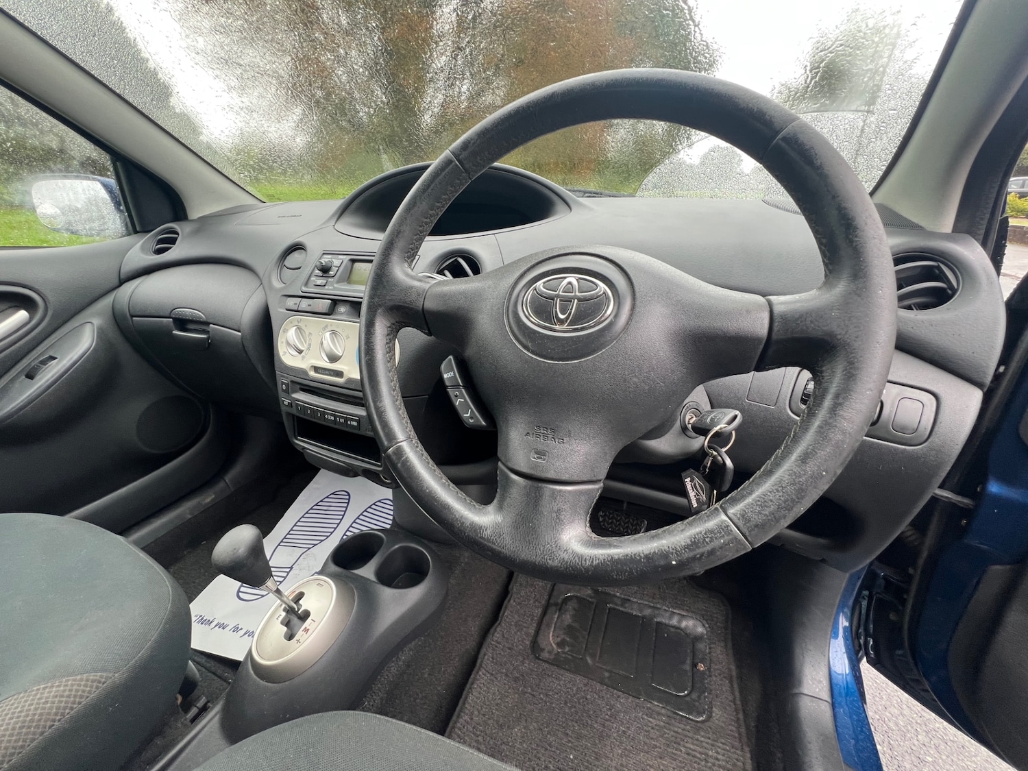 Used Toyota Yaris 2004 for sale - 76643824: Photo 20