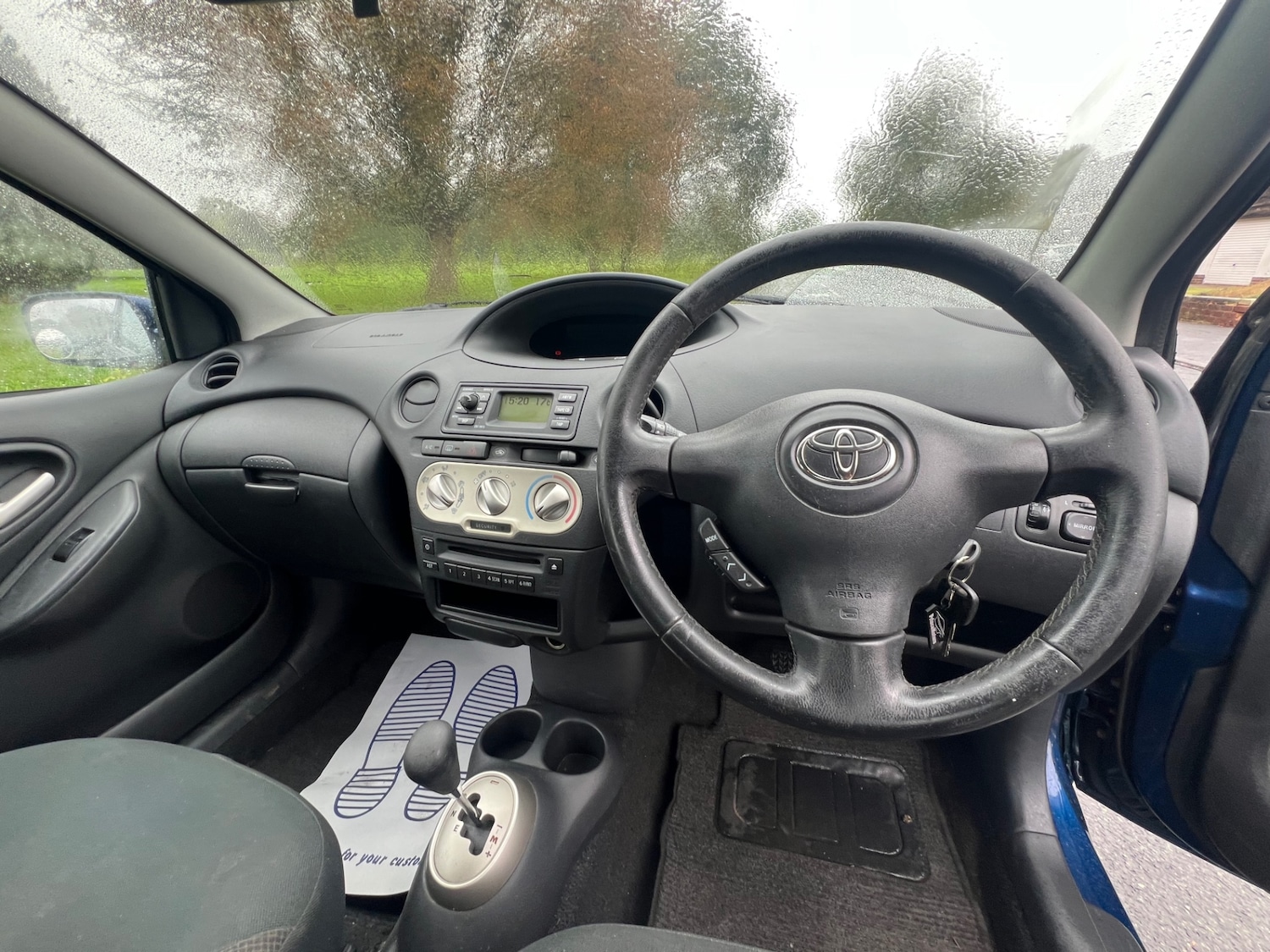 Used Toyota Yaris 2004 for sale - 76643824: Photo 23