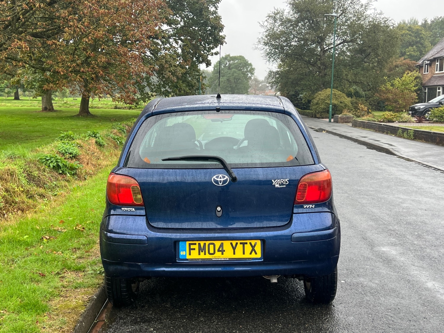 Used Toyota Yaris 2004 for sale - 76643824: Photo 5