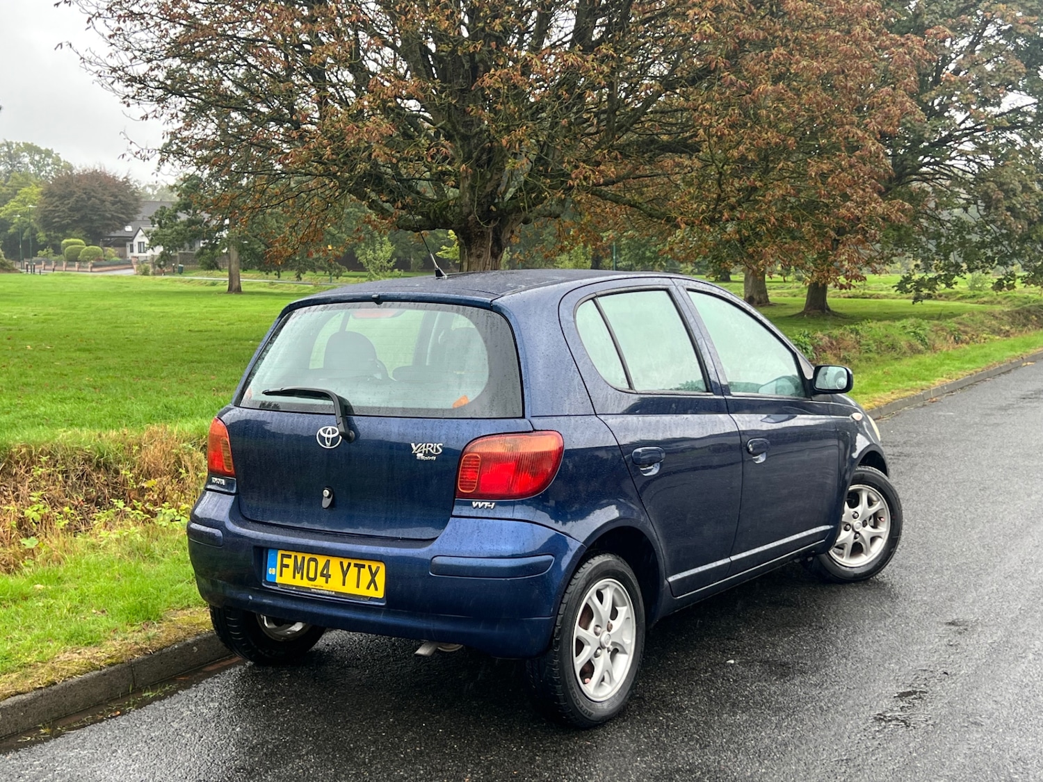 Used Toyota Yaris 2004 for sale - 76643824: Photo 7