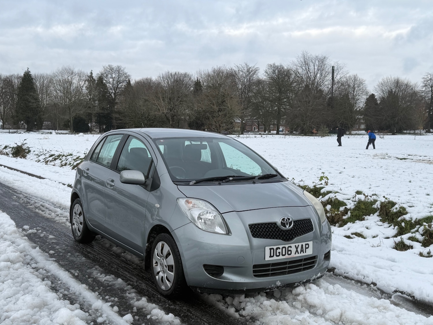Used Toyota Yaris 2006 for sale - 77156811: Photo 2