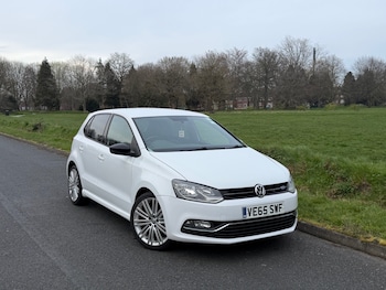Used Volkswagen Polo 2015 for sale - 77991942: Photo