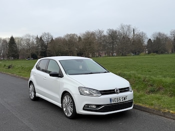 Used Volkswagen Polo 2015 for sale - 77991942: Photo