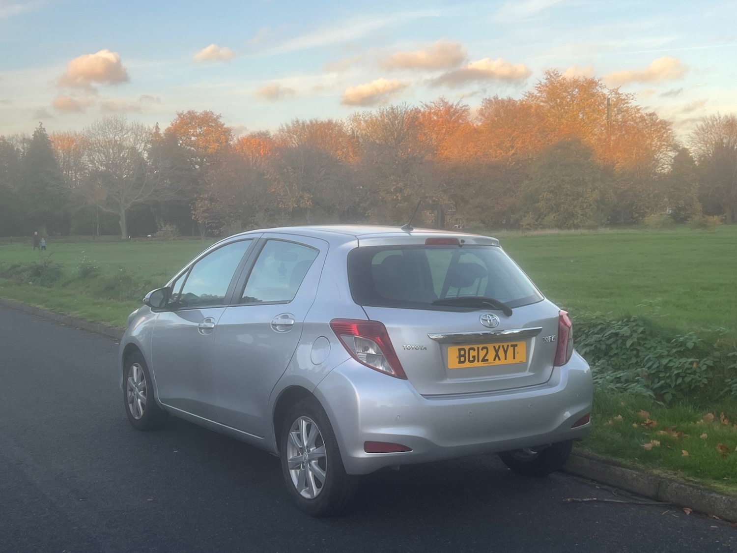 Used Toyota Yaris 2012 for sale - 76931409: Photo 12