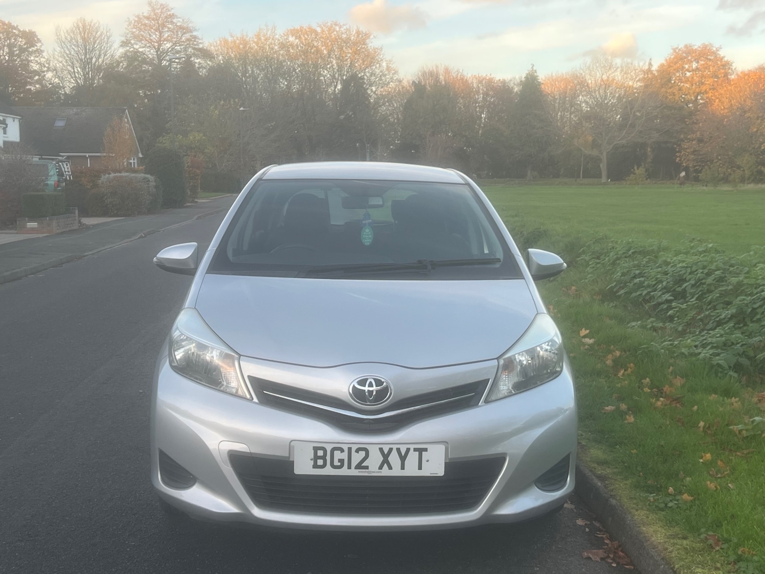 Used Toyota Yaris 2012 for sale - 76931409: Photo 3
