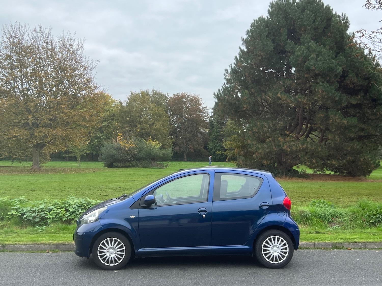 Used Toyota AYGO 2007 for sale - 76294411: Photo 10