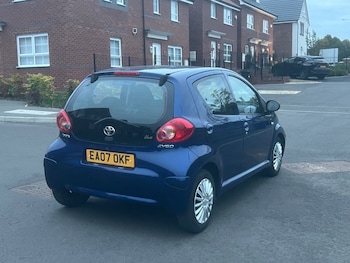 Used Toyota AYGO 2007 for sale - 76294411: Photo 4