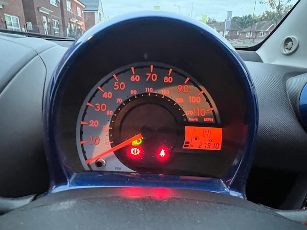 Used Toyota AYGO 2007 for sale - 76294411: Photo 9