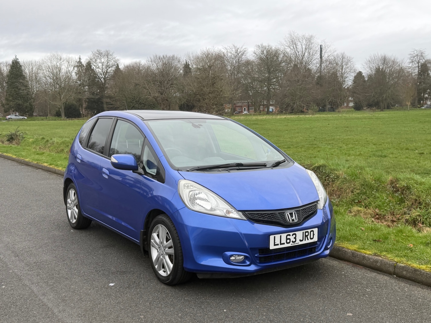 Used Honda Jazz 2013 for sale - 77636885: Photo 2