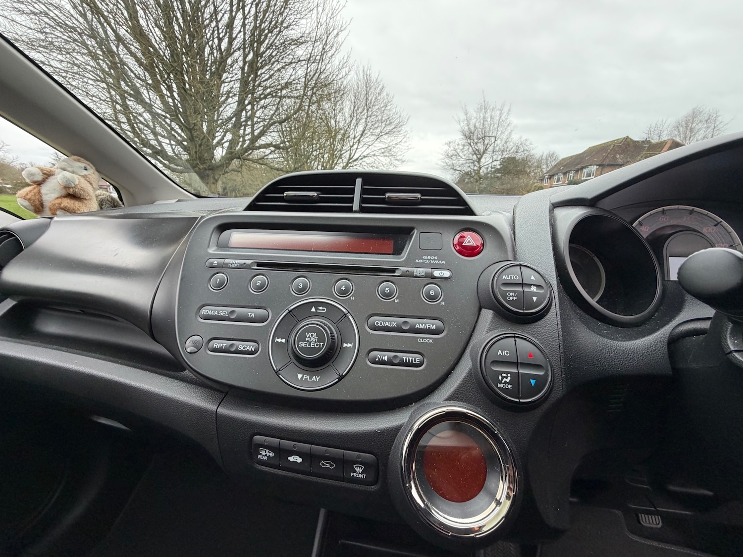 Used Honda Jazz 2013 for sale - 77636885: Photo 20