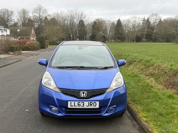 Used Honda Jazz 2013 for sale - 77636885: Photo