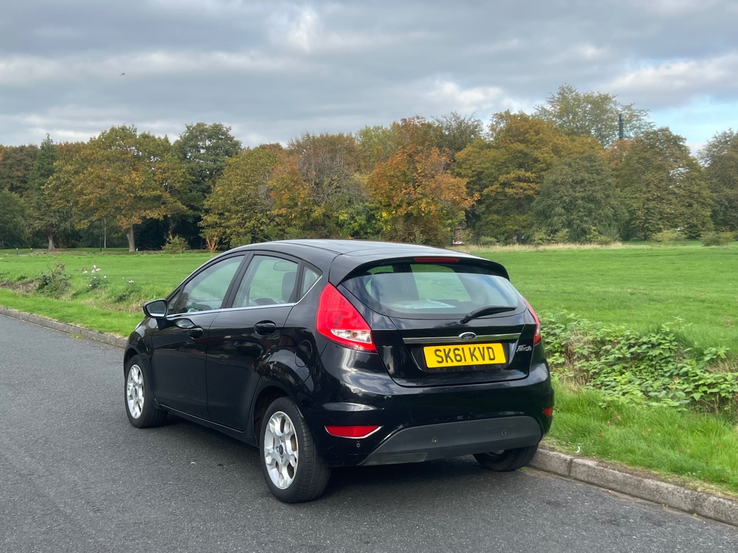 Used Ford Fiesta 2011 for sale - 76243863: Photo 13