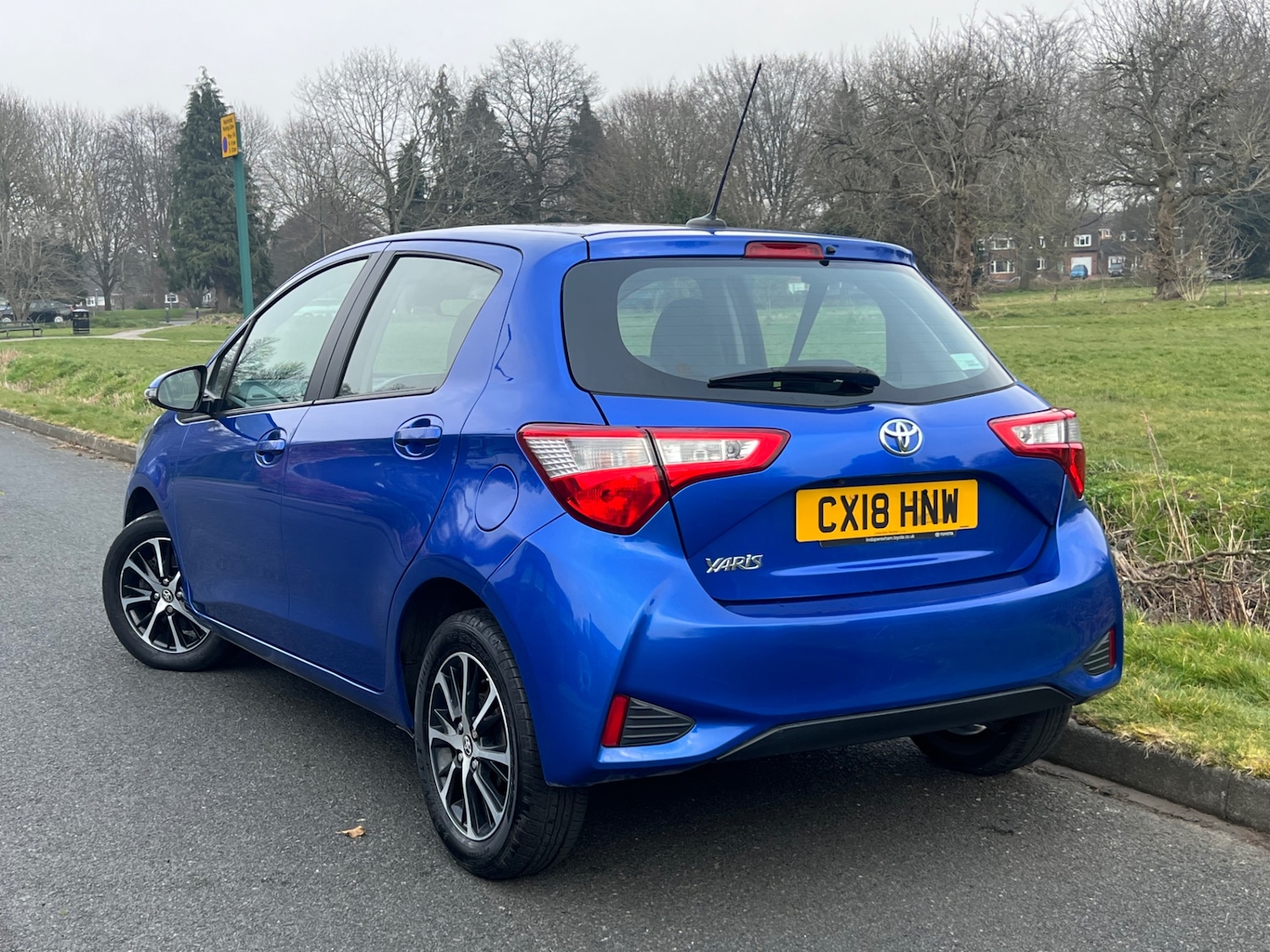 Used Toyota Yaris 2018 for sale - 76987127: Photo 13