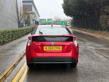 Used Toyota Prius 2018 for sale - 76971184: Photo