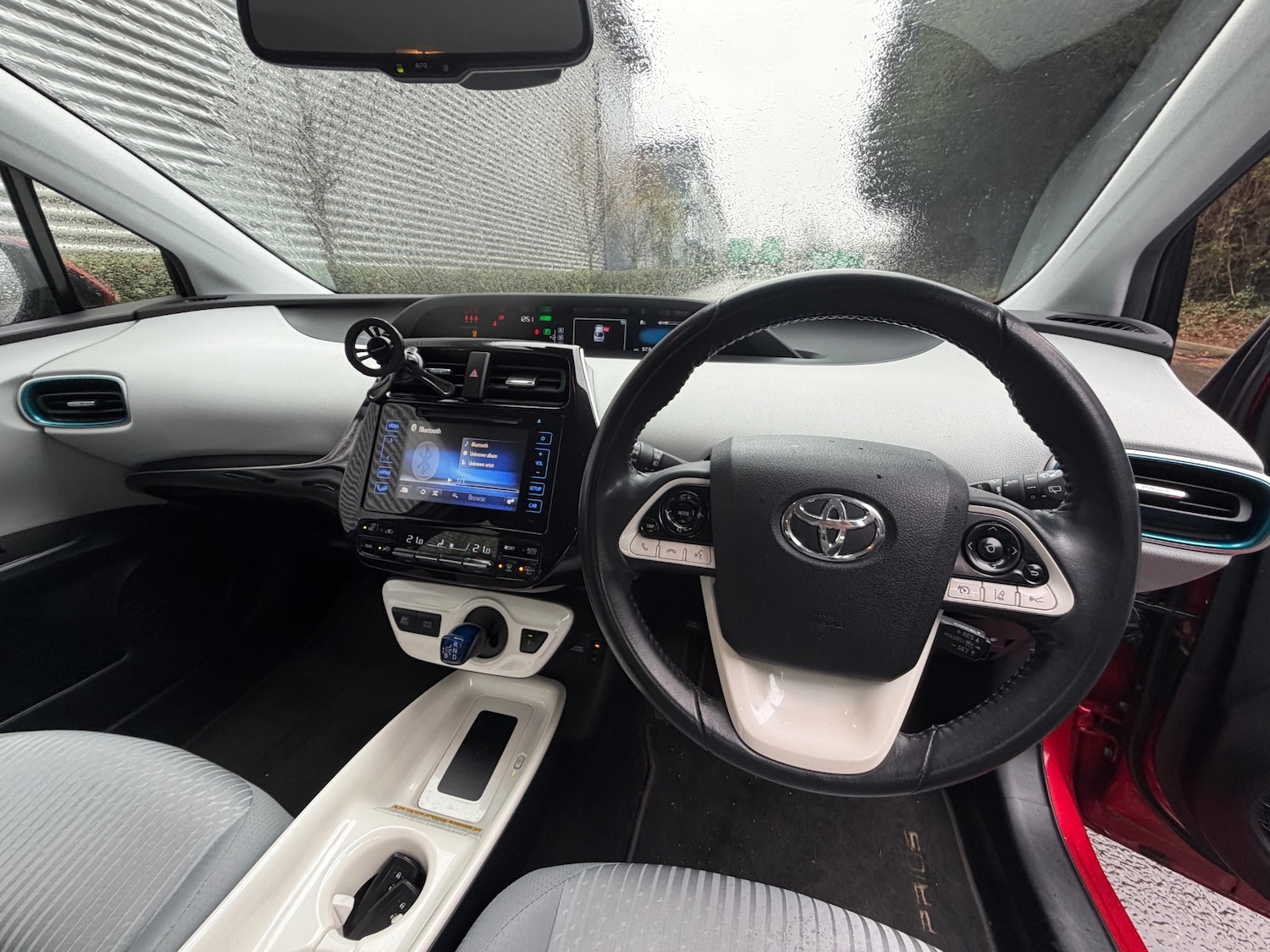 Used Toyota Prius 2018 for sale - 76971184: Photo 6
