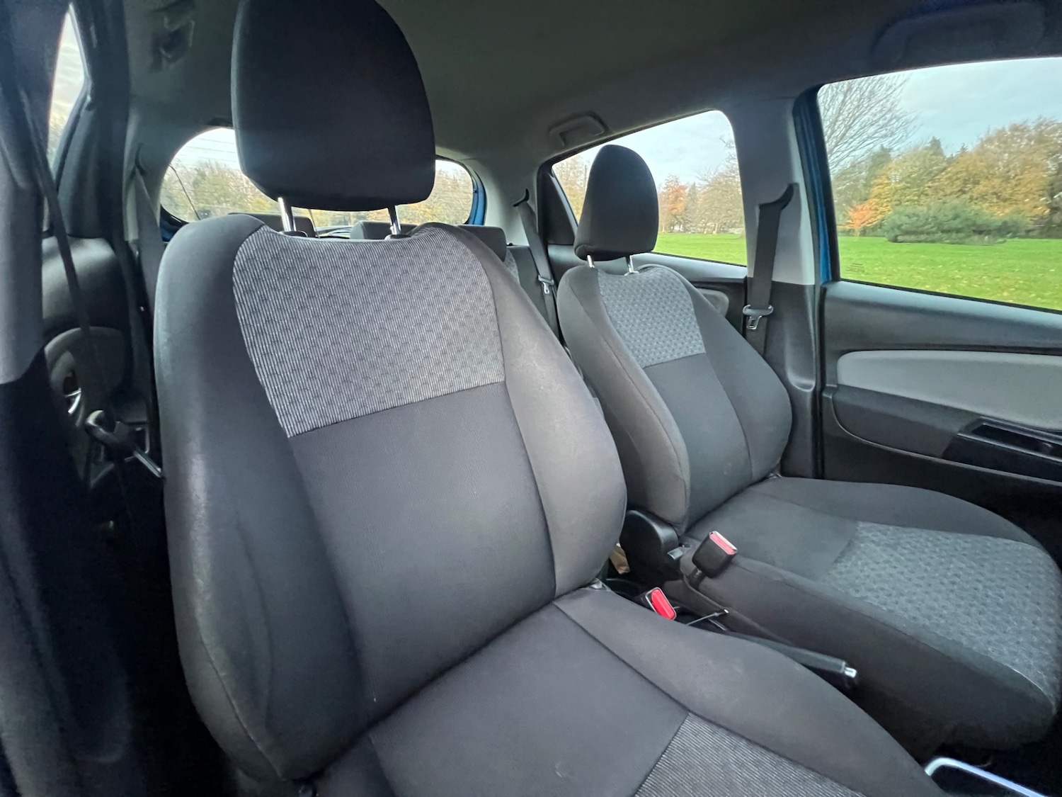 Used Toyota Yaris 2014 for sale - 76644530: Photo 22