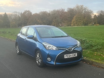 Used Toyota Yaris 2014 for sale - 76644530: Photo