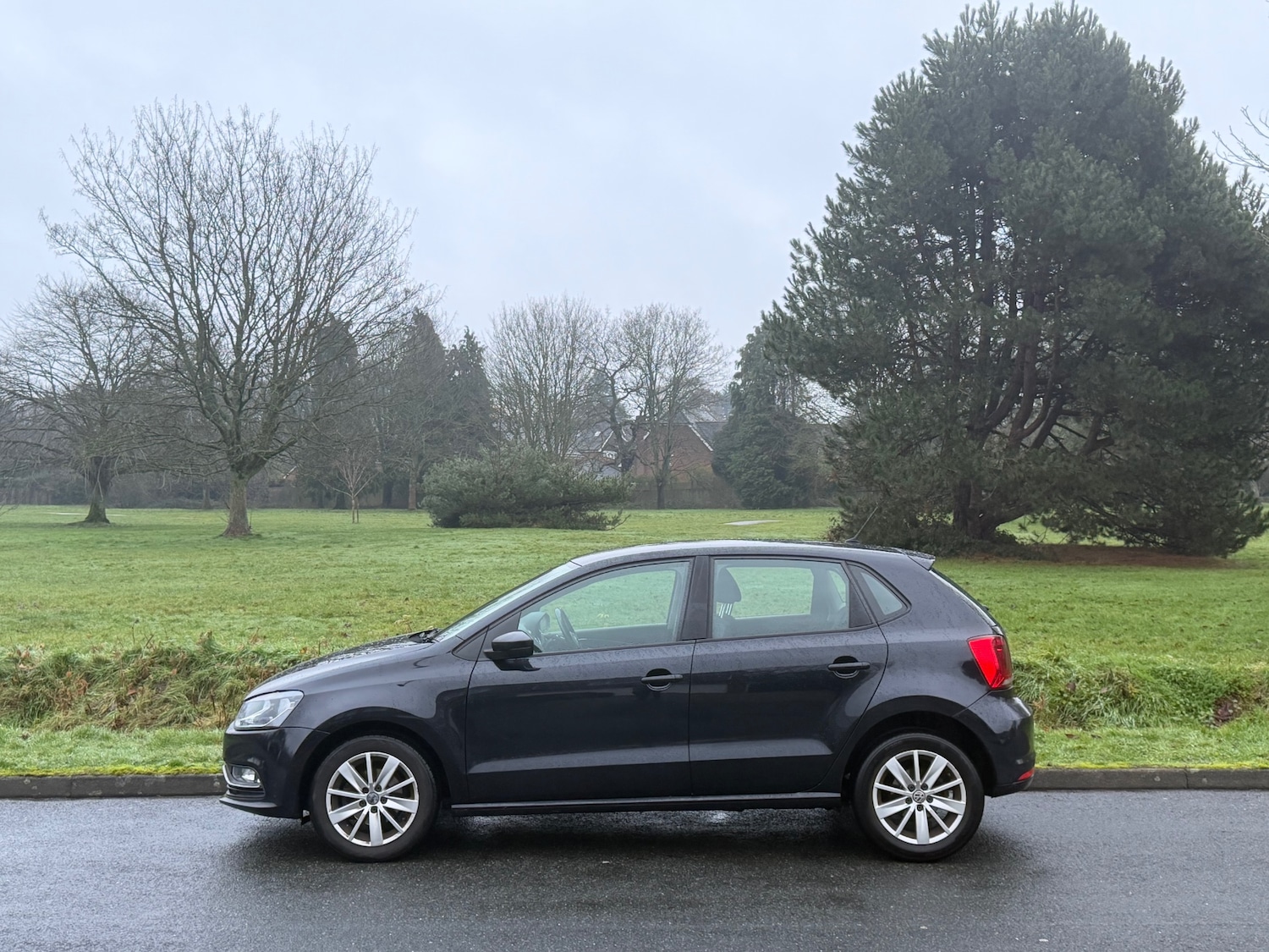 Used Volkswagen Polo 2015 for sale - 77251413: Photo 11