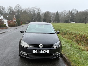 Used Volkswagen Polo 2015 for sale - 77251413: Photo